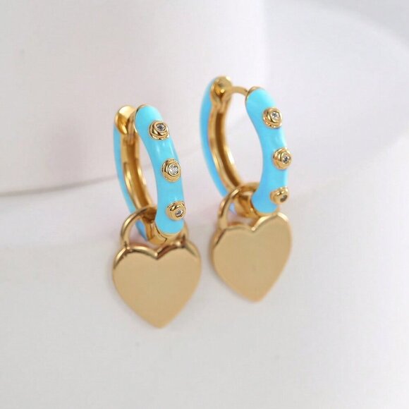 Blue Elegant Women's Glamorous Heart Shaped Hoop  Earrings - Picture 1 of 4